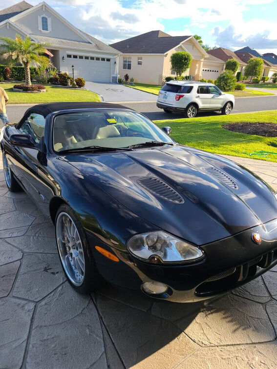 Jaguar XKR