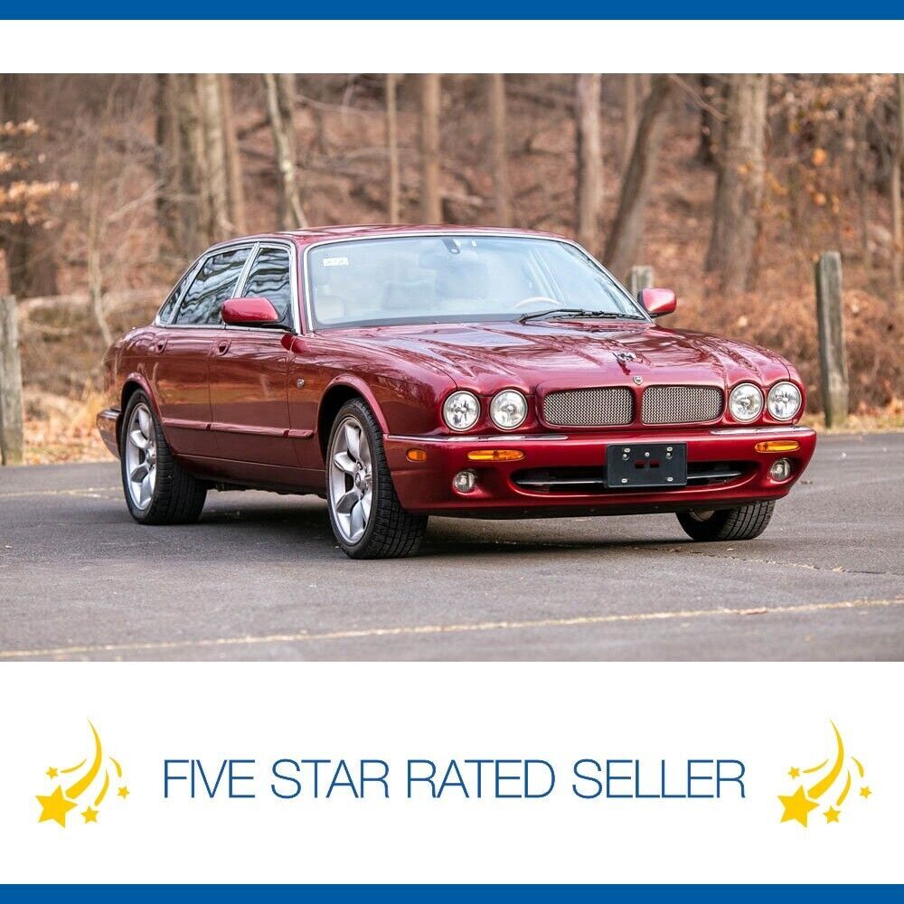 Jaguar XJR
