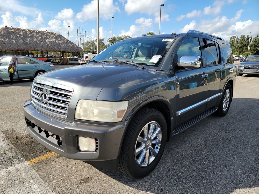 Infiniti QX56