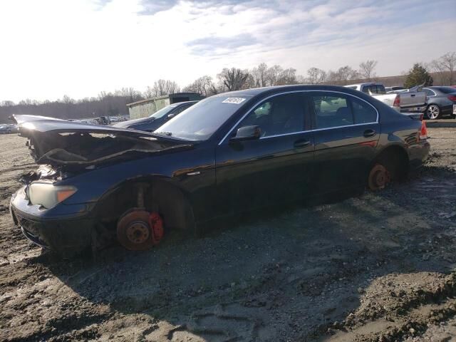 BMW 745i