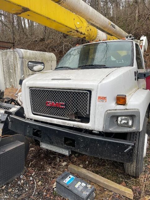 GMC C8
