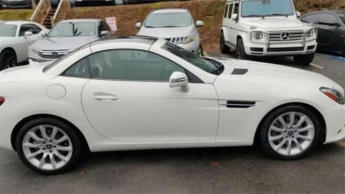 2017 Mercedes-Benz SLC-Class