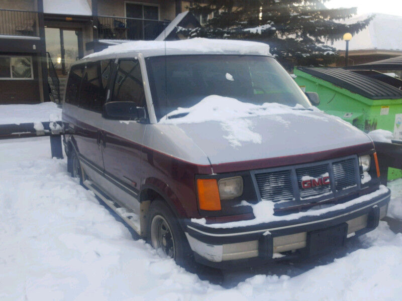 GMC Safari