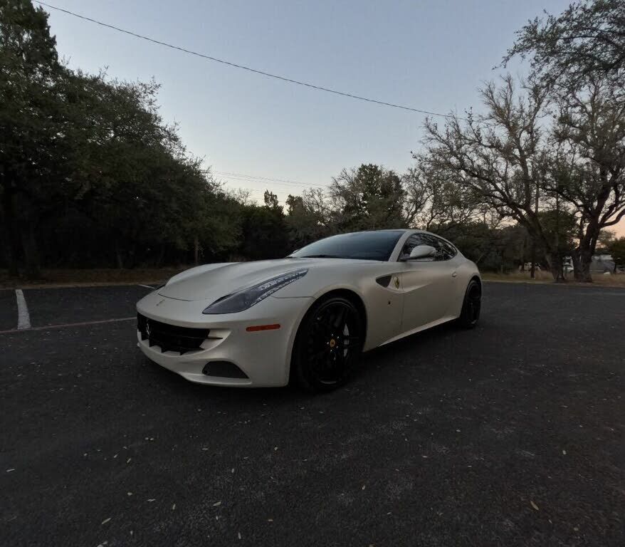 Ferrari FF