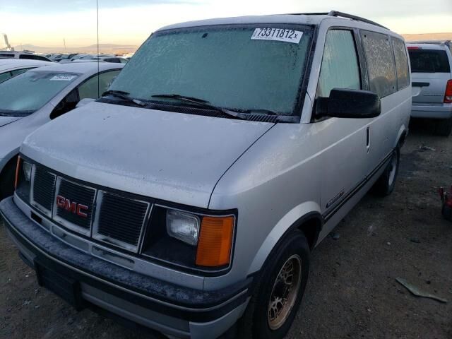GMC Safari