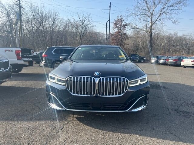 2020 BMW 750i