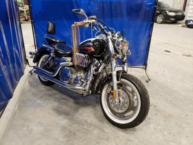 Honda VTX1300R