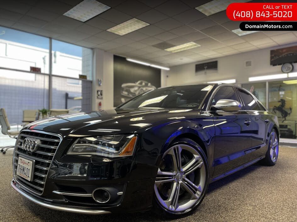 Audi S8