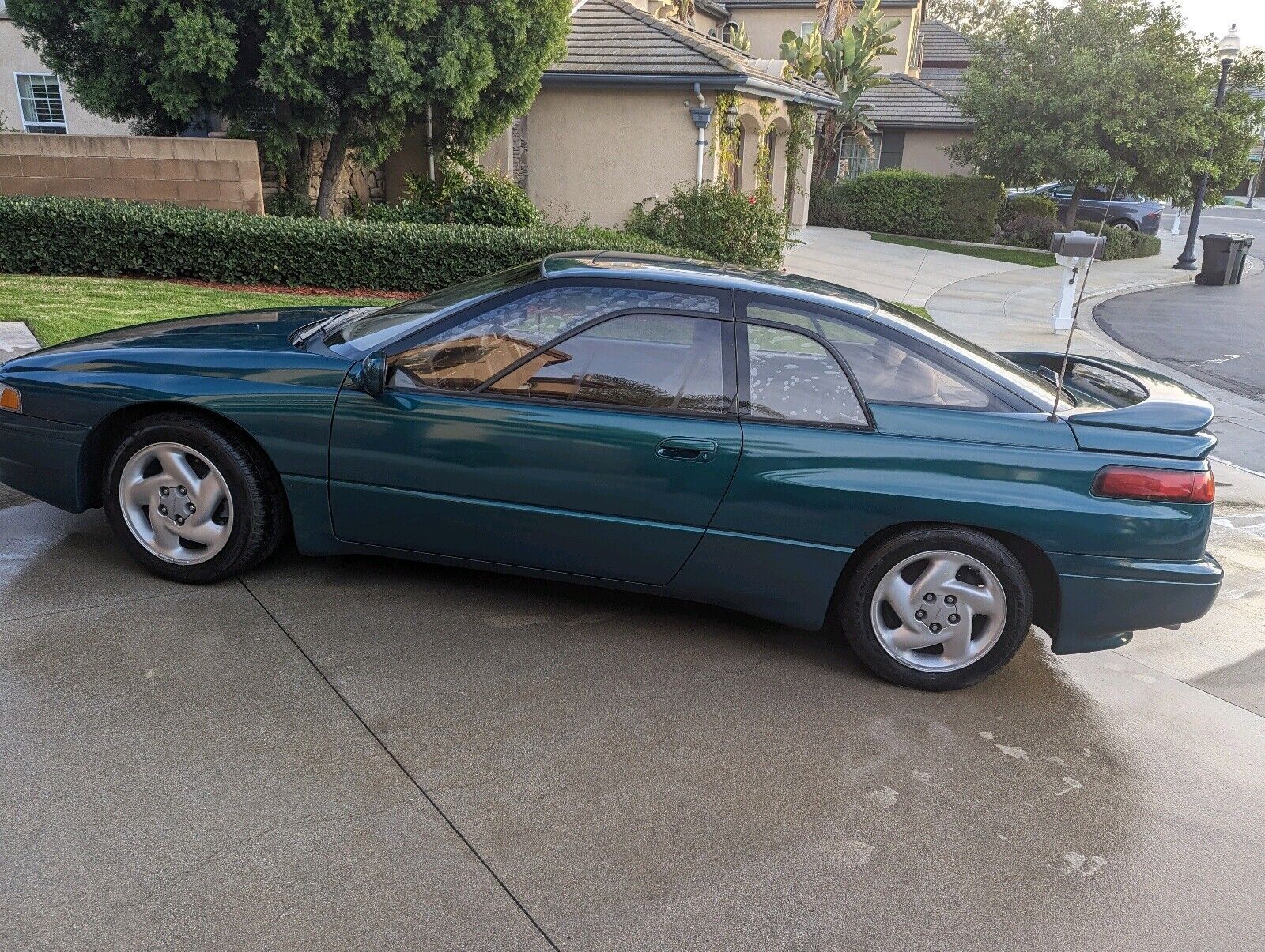 Subaru SVX