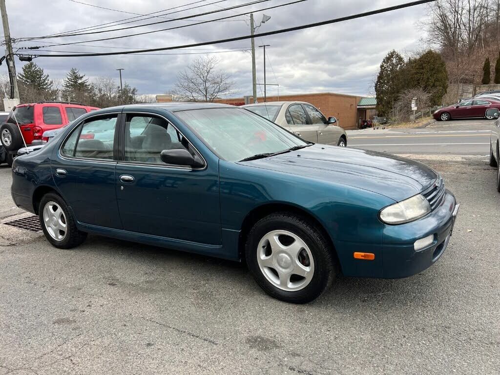 NISSAN