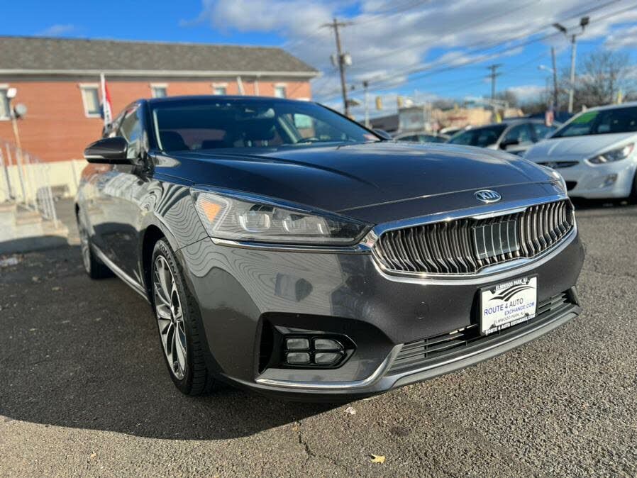 Kia Cadenza