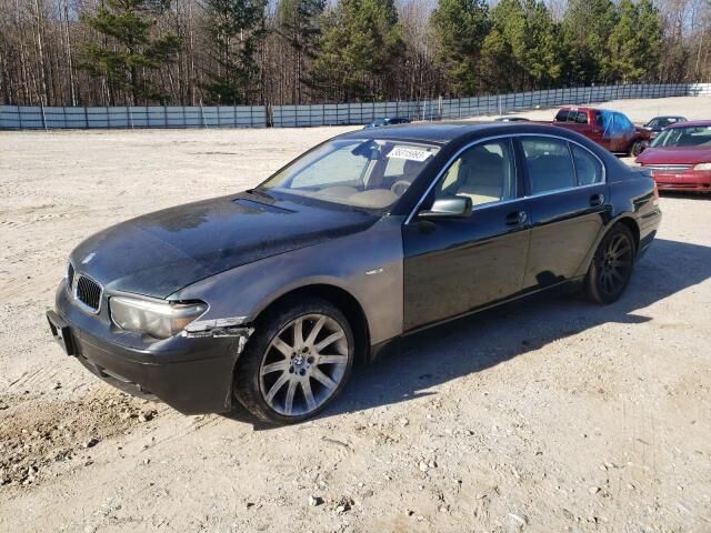 BMW 745i