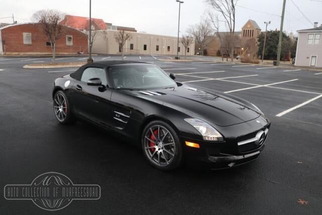 Mercedes-Benz SLS-Class