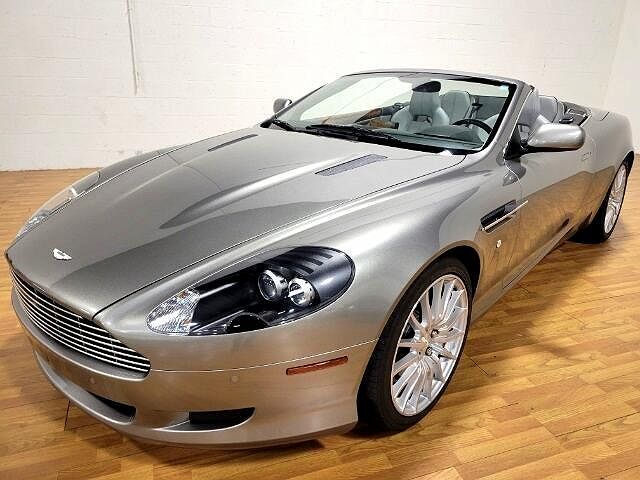 Aston Martin DB9