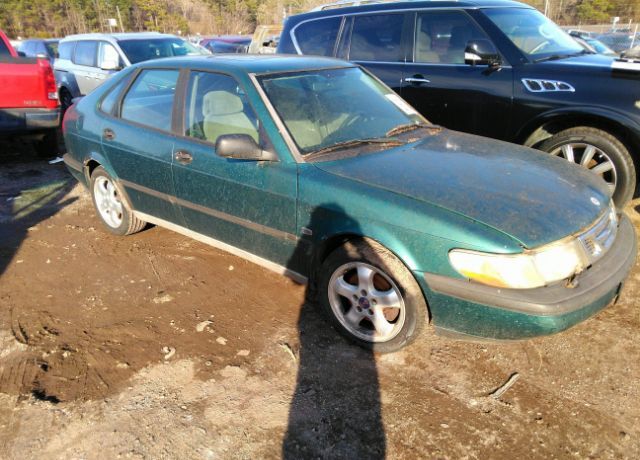 Saab 900