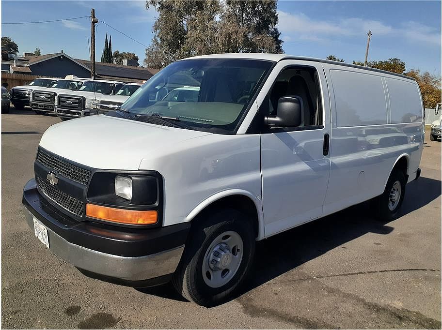 2017 CHEVROLET Express
