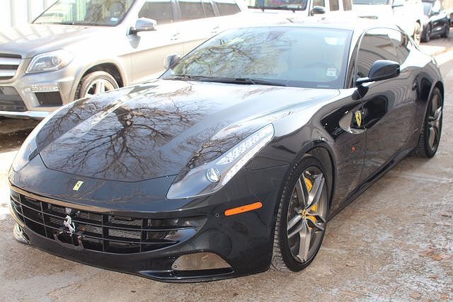 Ferrari FF