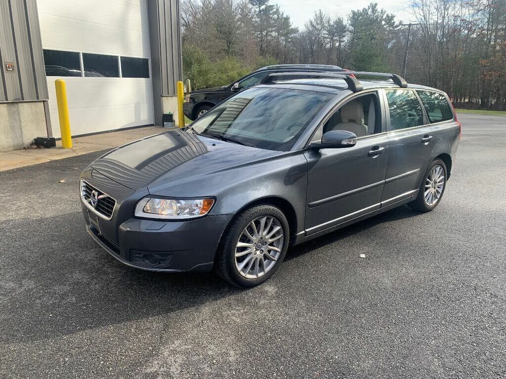 Volvo V50