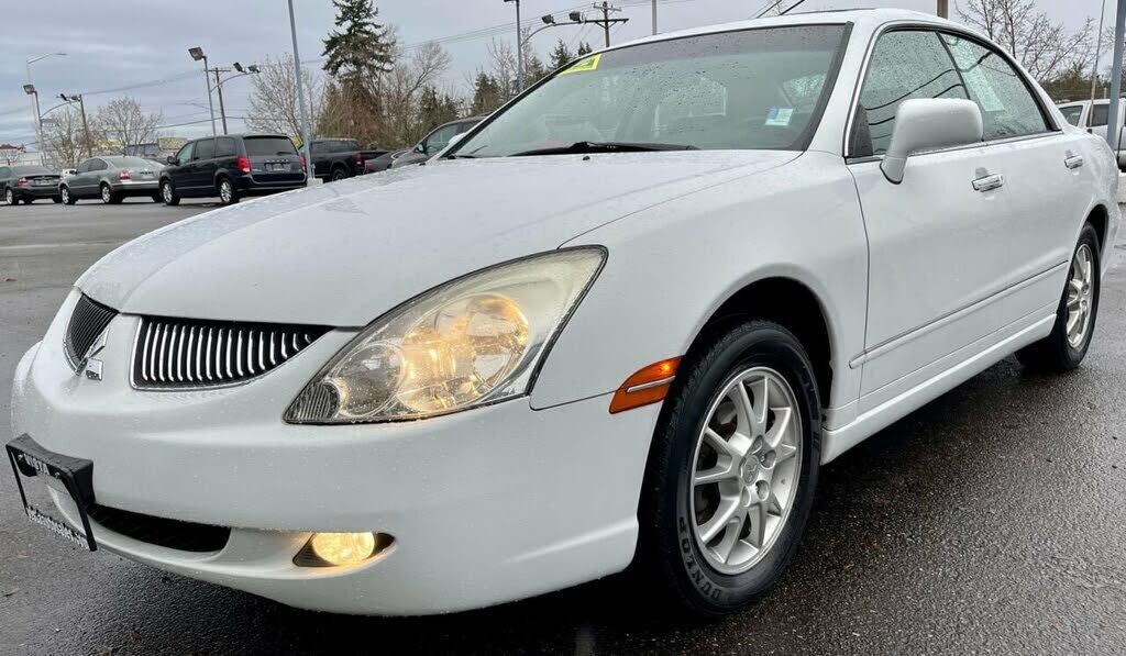 Mitsubishi Diamante