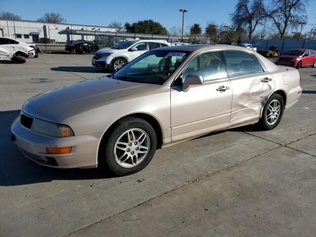 Mitsubishi Diamante