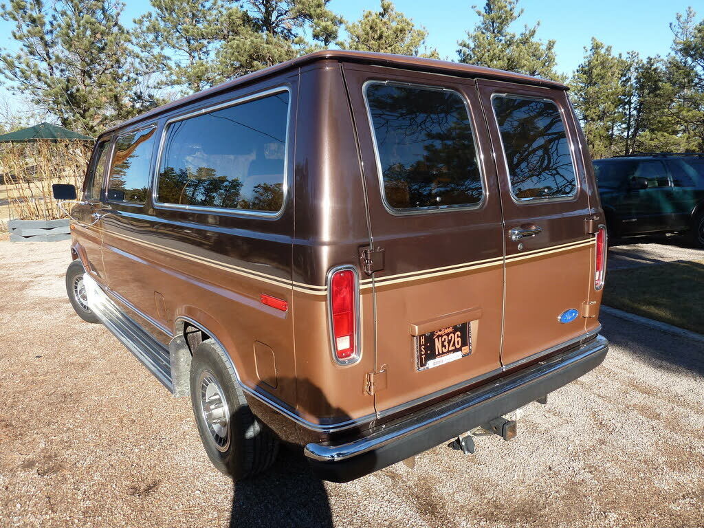 Ford E-150