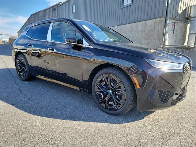 2023 BMW iX