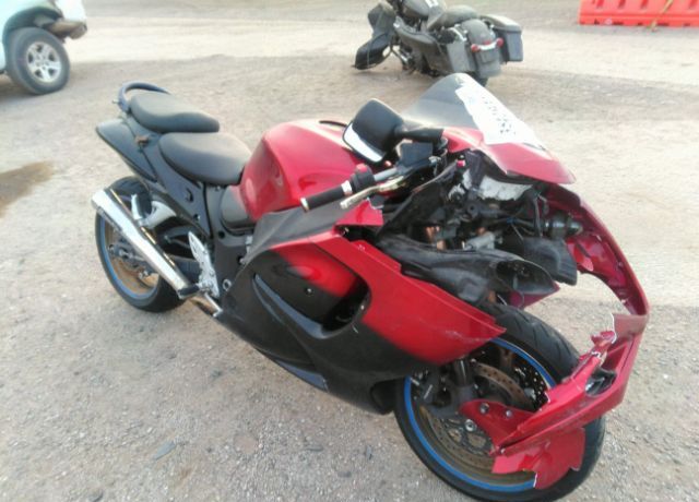 Suzuki GSX1300R