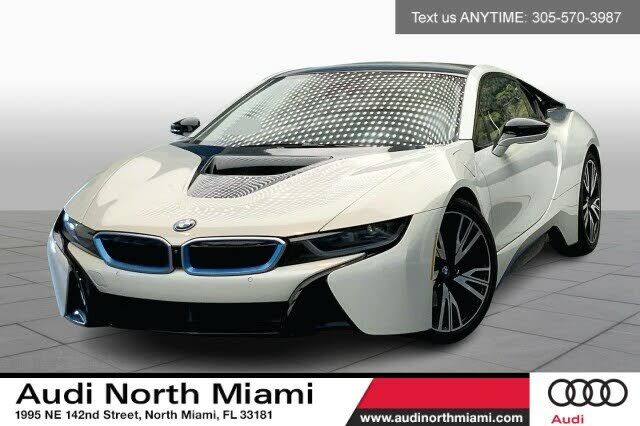 BMW i8