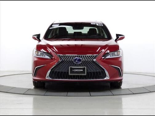 2019 Lexus ES