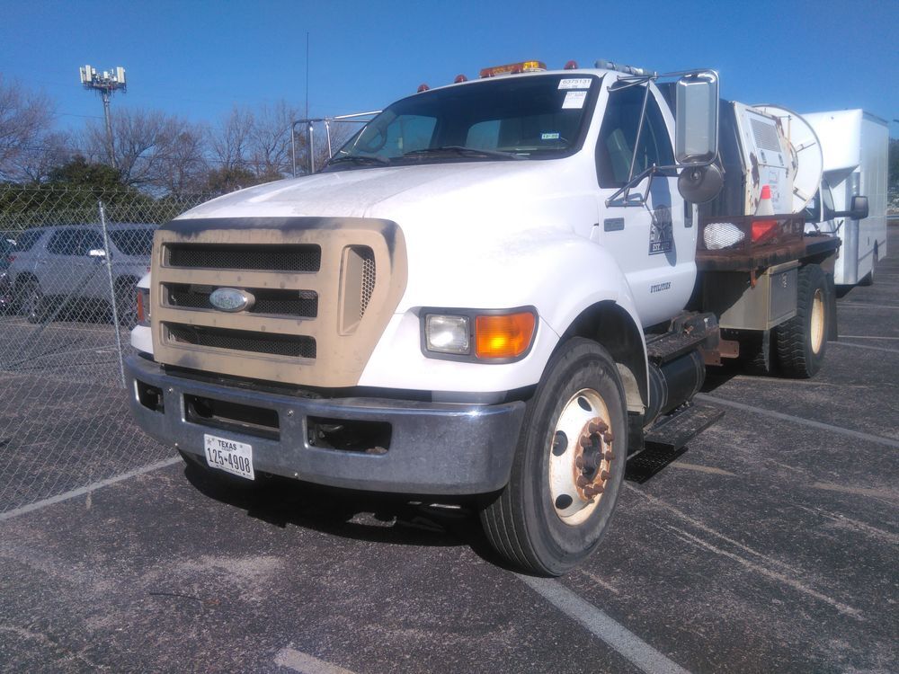 Ford F-750