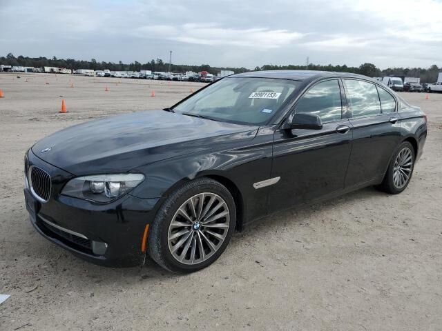 BMW 750i