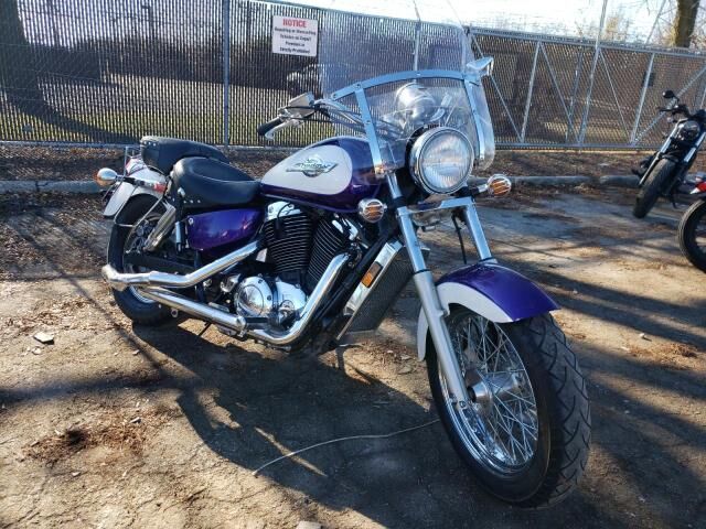 Honda VT1100C2 (SHADOW ACE)