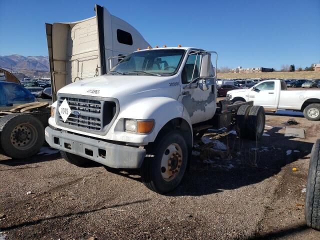 Ford F-750
