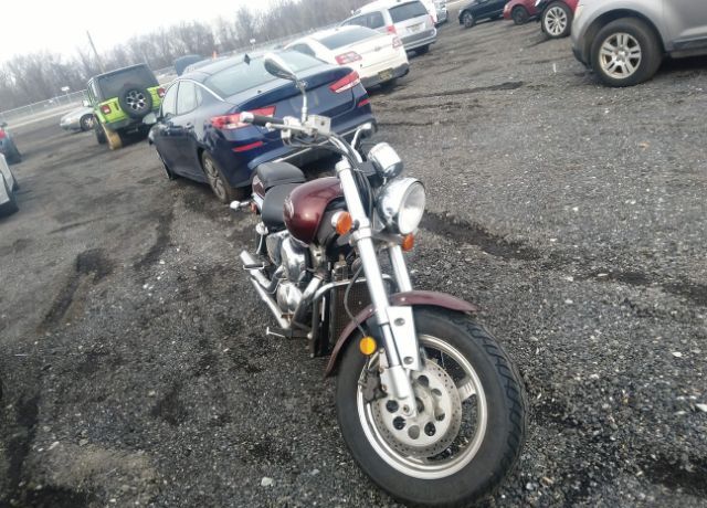 Suzuki VZ800