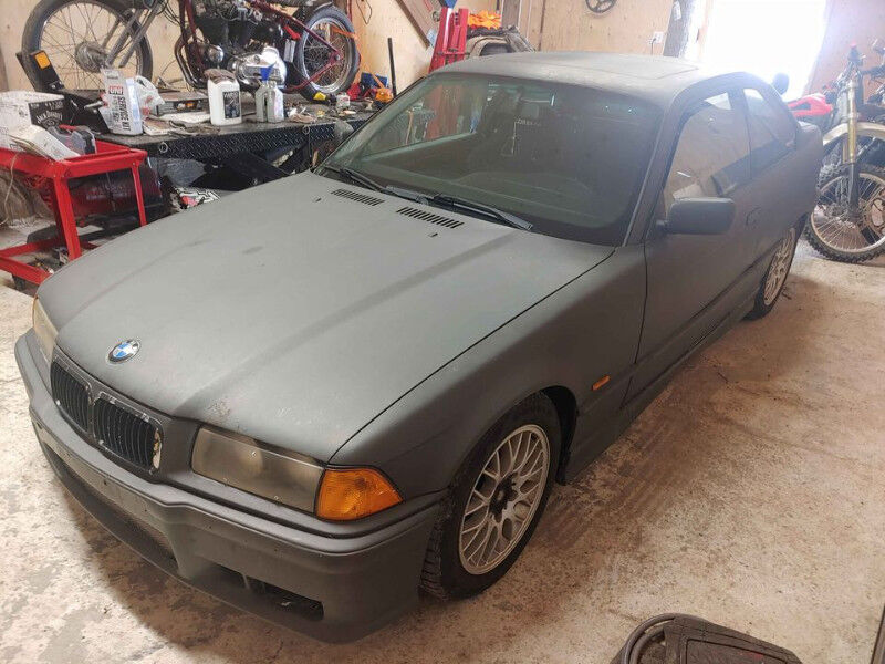 BMW 328iS
