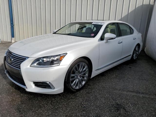 Lexus LS