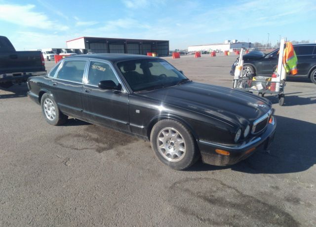 Jaguar XJ