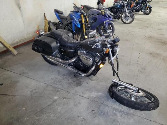 Honda VT750 (Shadow)