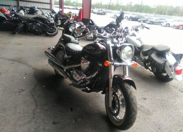 Suzuki VL800TL