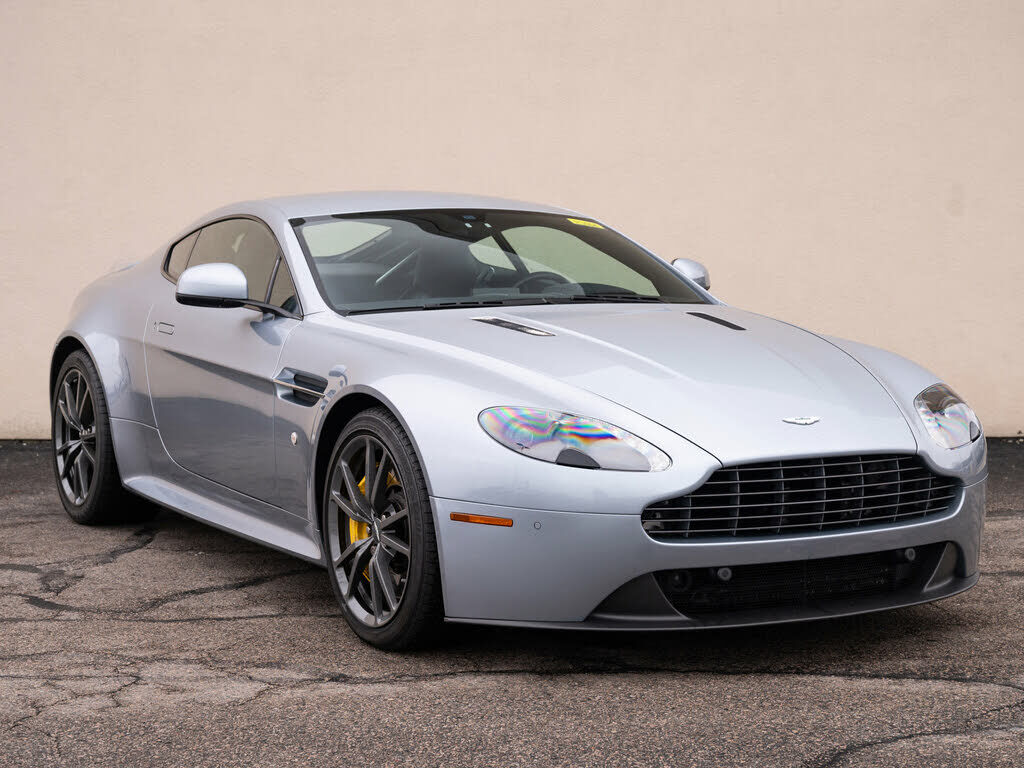 Aston Martin V8 Vantage