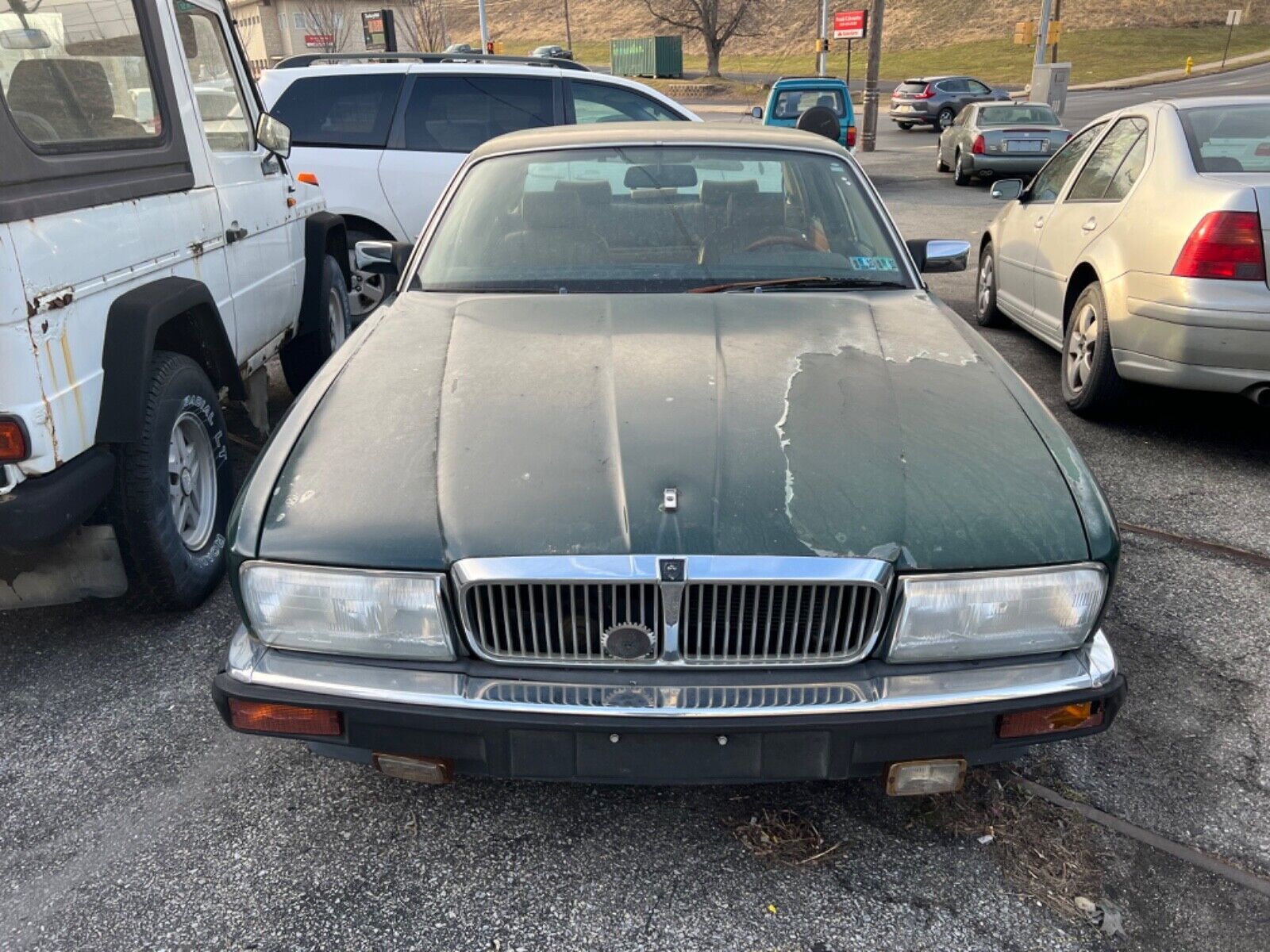 Jaguar XJ6