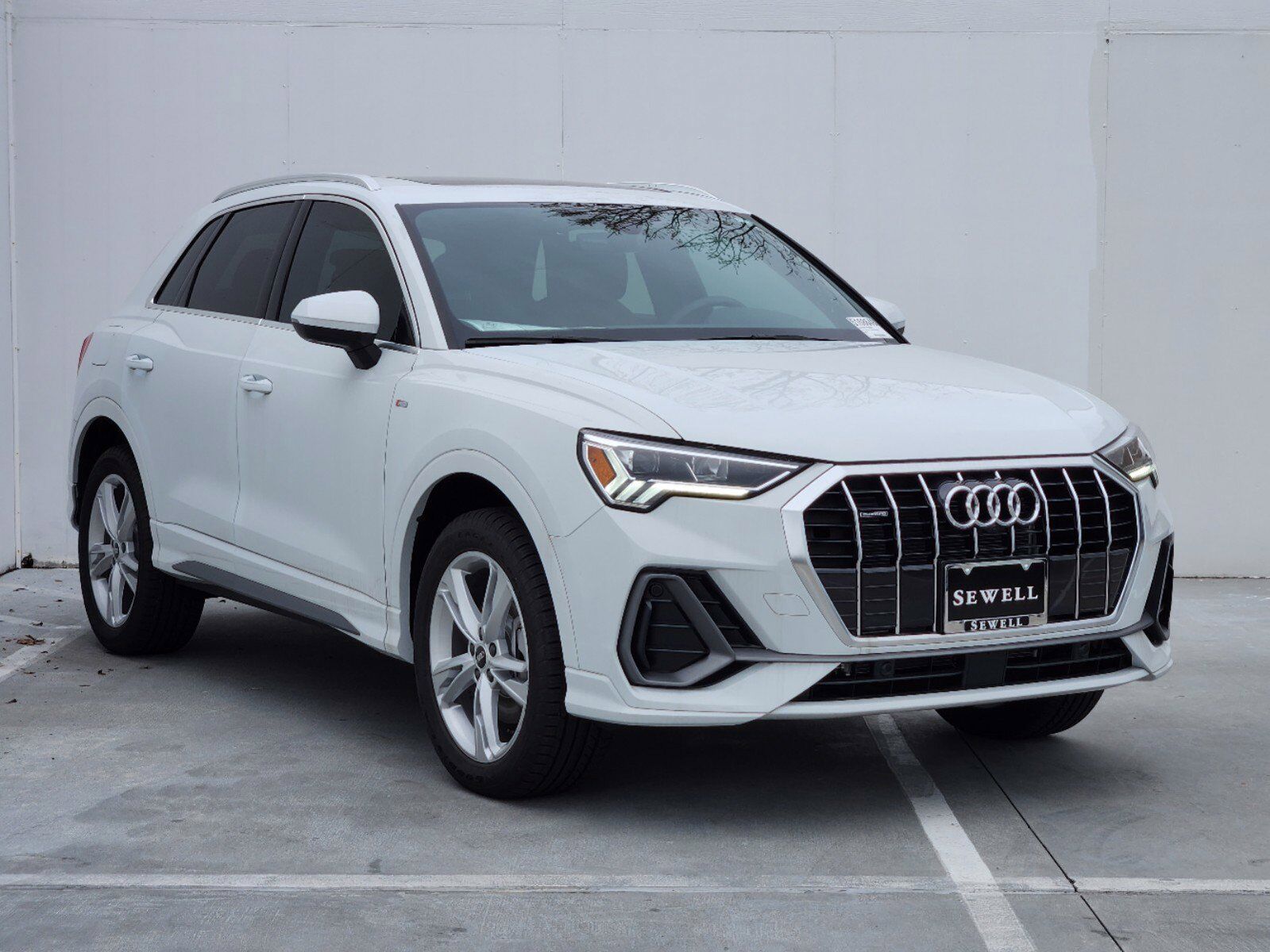 2023 Audi Q3