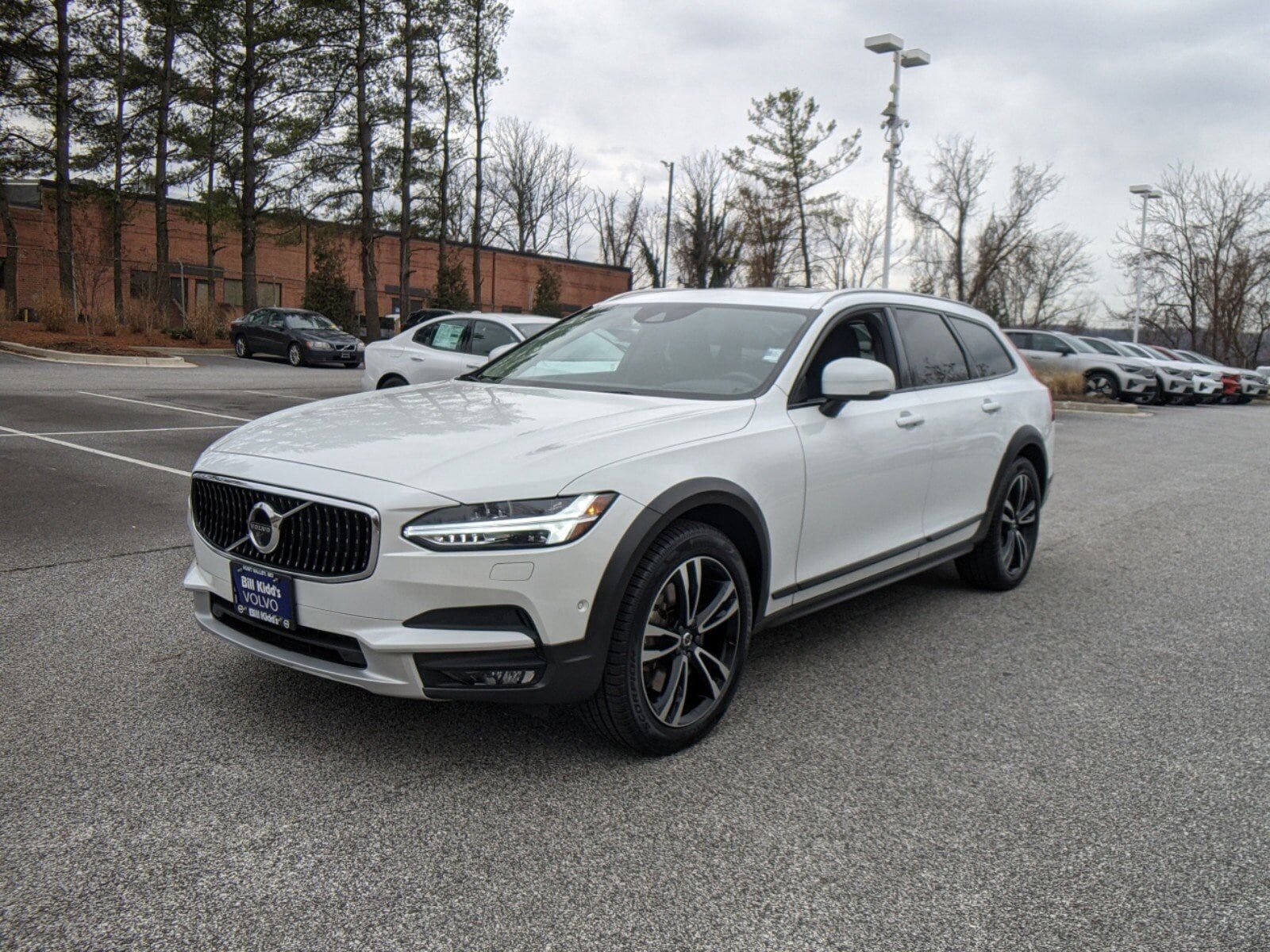 VOLVO