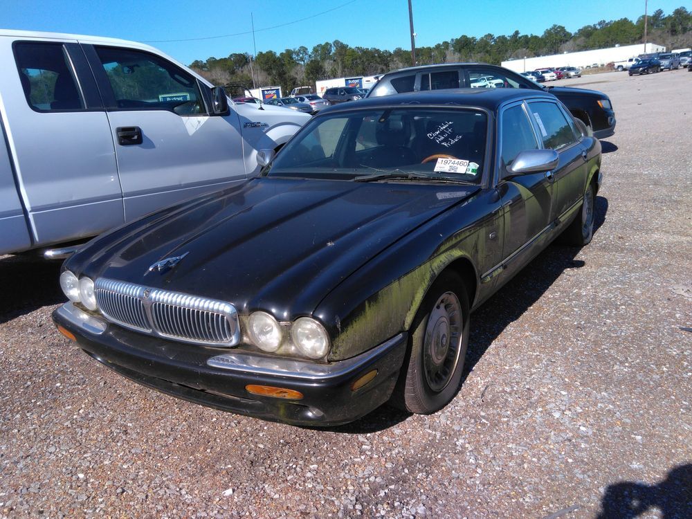Jaguar Vanden Plas