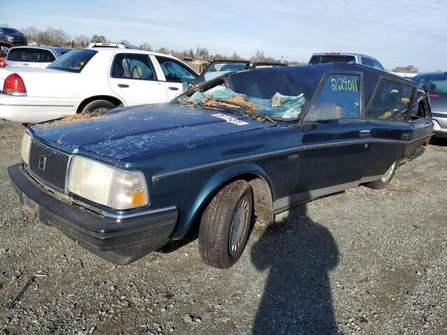 Volvo 240 Series