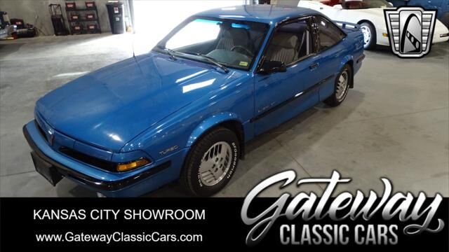 Pontiac Sunbird