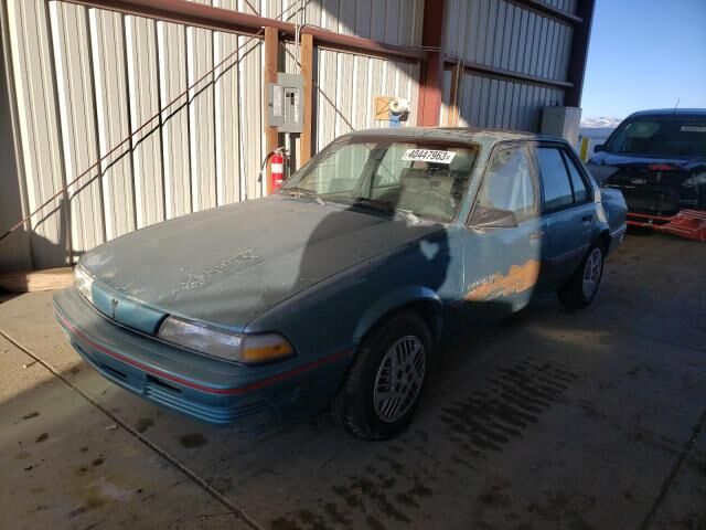 Pontiac Sunbird