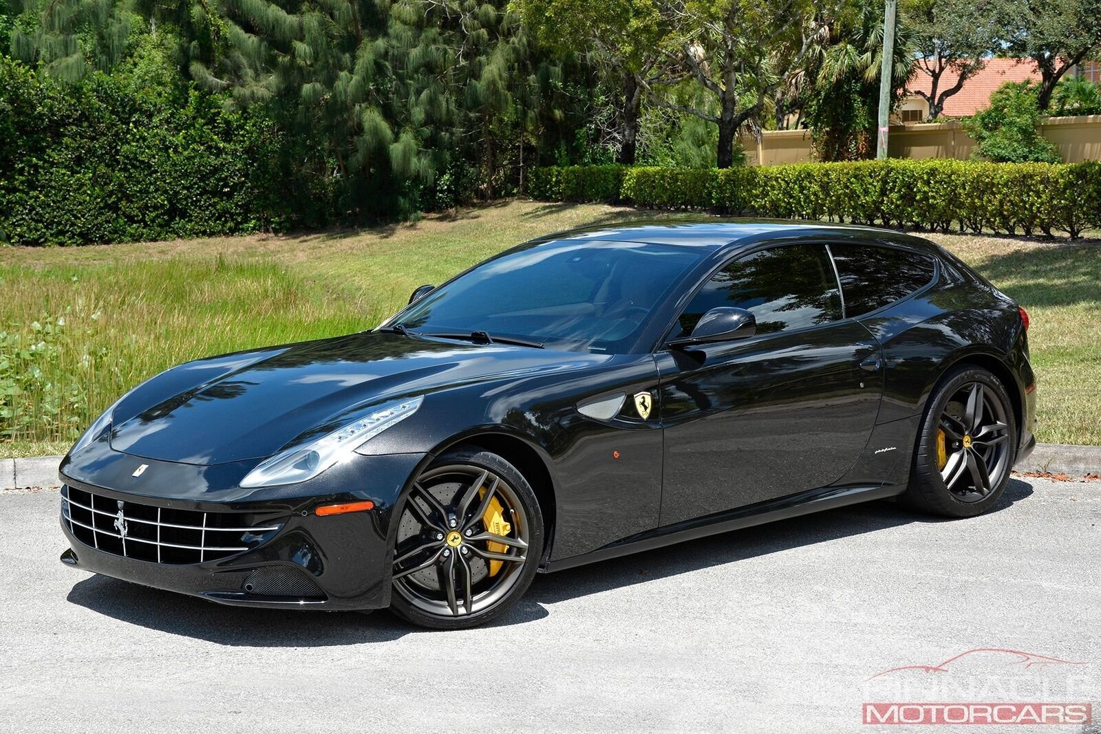 Ferrari FF