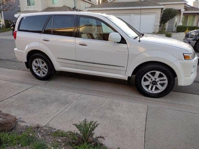 Isuzu Axiom