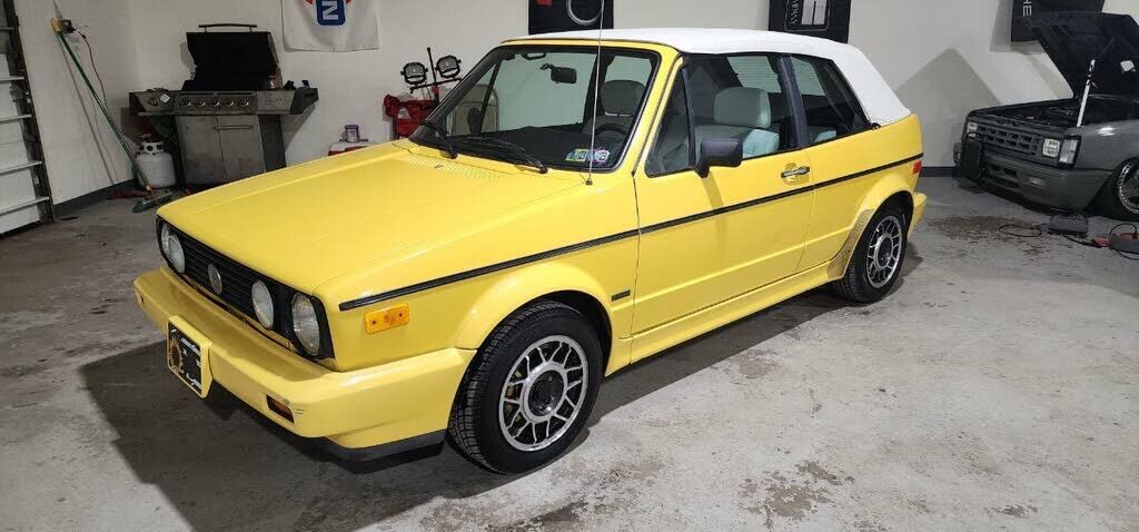 Volkswagen CABRIOLET